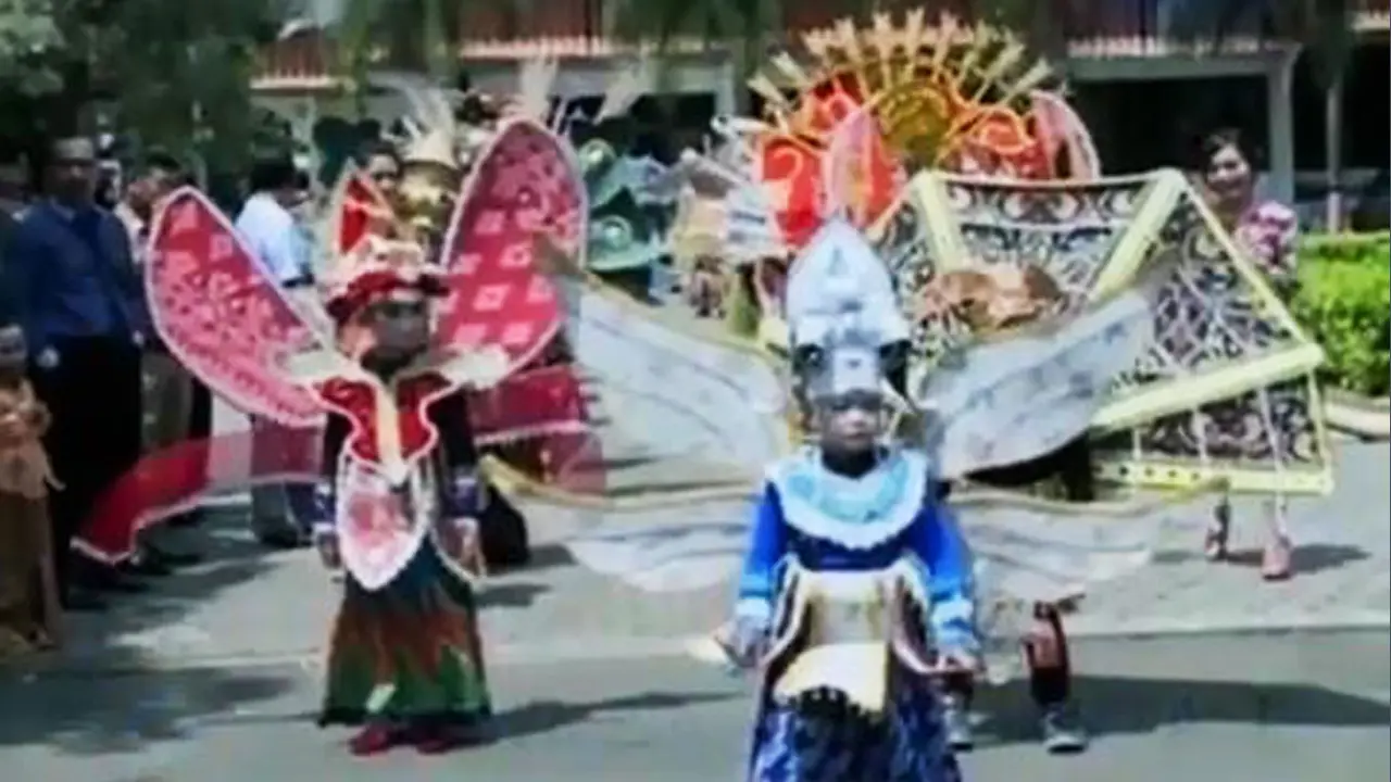 Segmen 1: Parade Kostum Unik hingga Terduga Pemutilasi Ditangkap