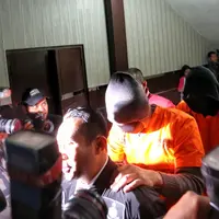 Marcello Tahitoe alias Ello resmi ditetapkan sebagai tersangka. Hal itu diungkapkan Kapolres Jakarta Selatan Kombes Pol Iwan Kurniawan saat menggelar jumpa pers di Polres Metro Jakarta Selatan, Kamis (10/8/2017). (Adrian Putra/Bintang.com)