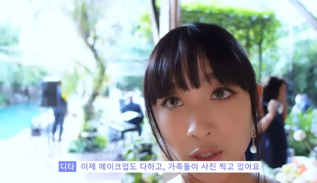 Hari terakhir Dita Karang tampil cantik mengenakan gaun. Acara utama yakni pernikahan sepupu digelar dengan dekorasi cantik. Tak lama Dita berpamitan dengan para penggemar. (YouTube Secret Number)