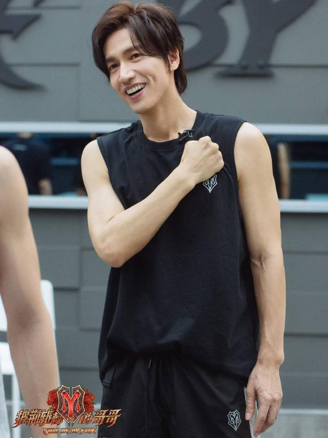 6 Potret Terkini Jerry Yan 'Tao Ming Tse' Meteor Garden, Betah Single