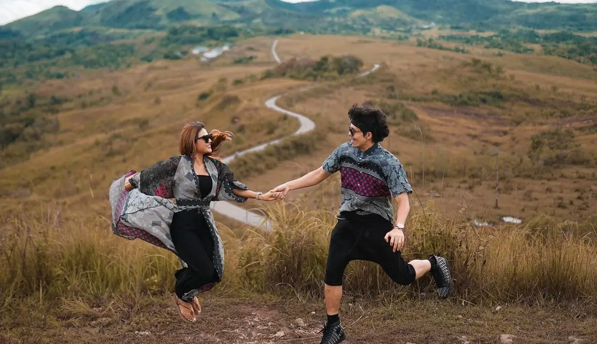 Aurel Hermansyah dan Atta Halilintar (Instagram/attahalilintar)