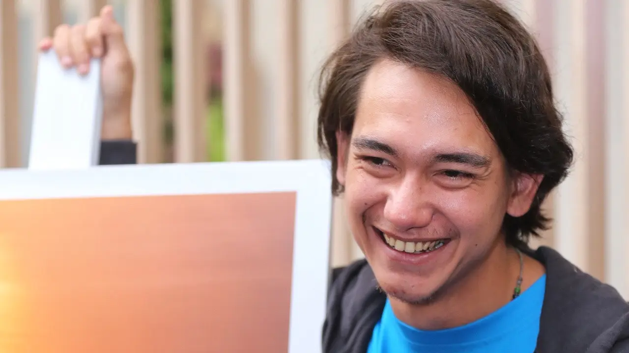 [Bintang] Adipati Dolken