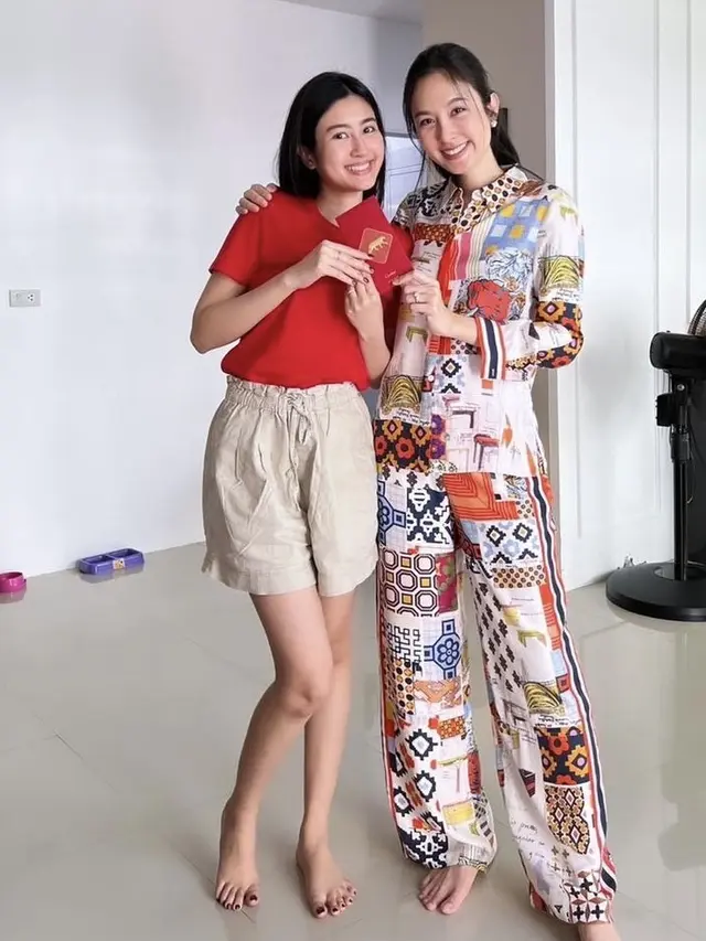 Tampilan Transgender Tercantik, Nong Poy Rayakan Imlek. dok. [@poydtreechada]