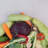 Ilusstrasi Macam-Macam Sayuran / Freepik by azerbaijan_stockers