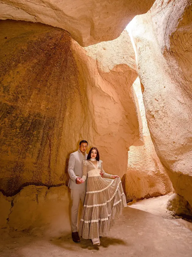 Bak Prewedding, Ini 7 Pemotretan Teuku Rafly dan Nurah Syahfirah di Turki