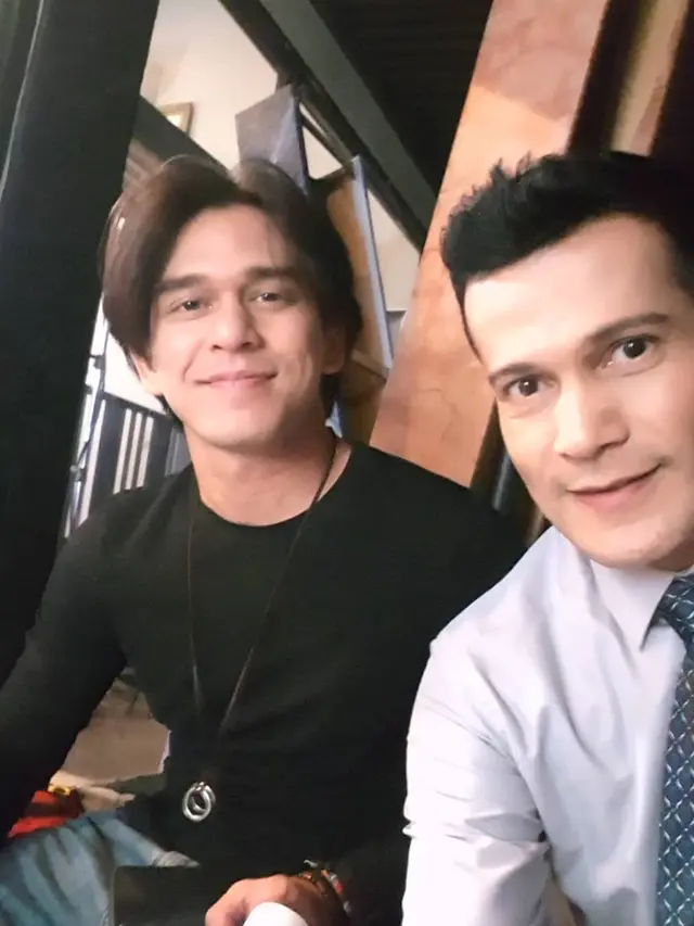 Jadi Ayah-Anak di Samudra Cinta, Ini 6 Potret Kedekatan Adam Jordan dan Rangga Azof