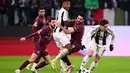 Laga antara Juventus melawan Manchester City berlangsung sengit. (Marco BERTORELLO/AFP)