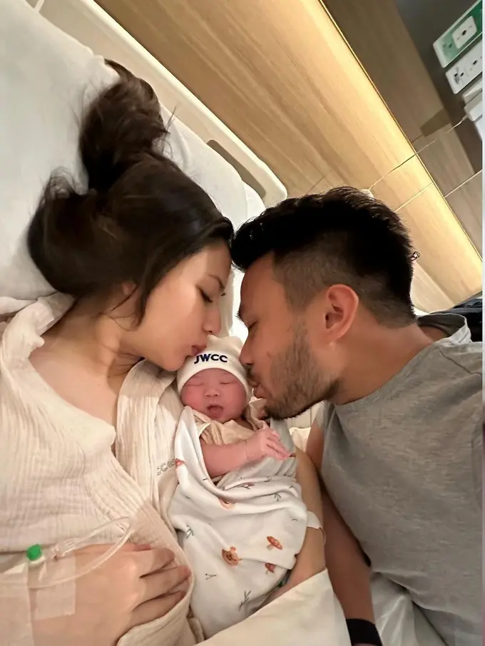 7 Potret Jessica Mila Melahirkan Anak Pertama, Penuh Bahagia