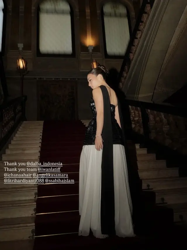 Nikita Willy Hadir di Red Carpet Skincare Italia. [@nikitawillyofficial94]