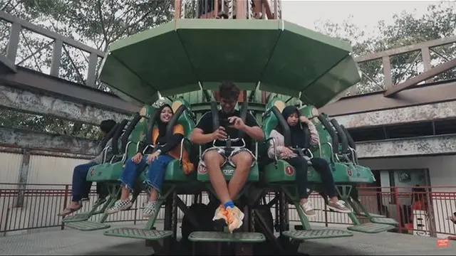 7 Momen Irish Bella dan Ammar Zoni di Taman Bermain Bersama ART