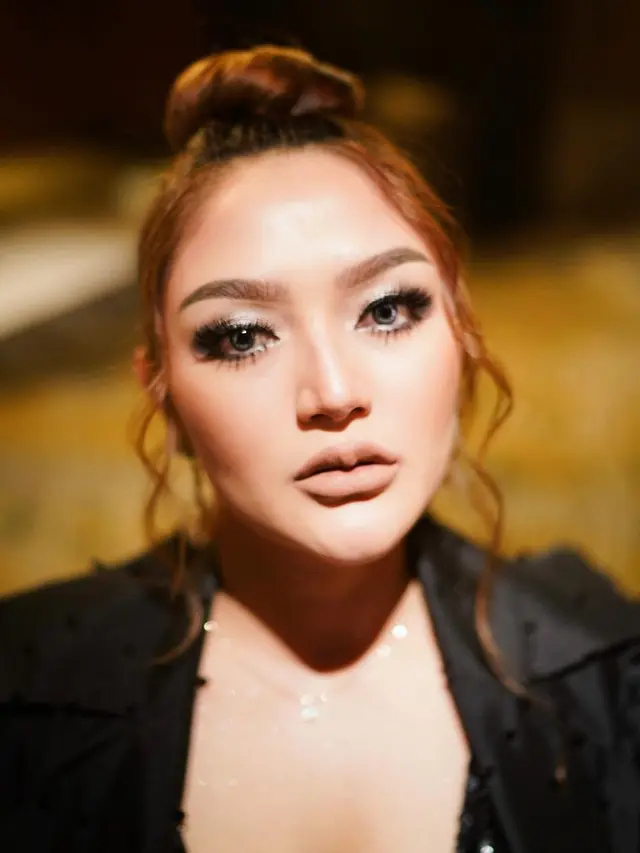 Pemotretan Siti Badriah