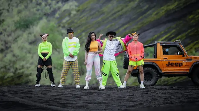 Pembuatan video klip Vebrie Veorna