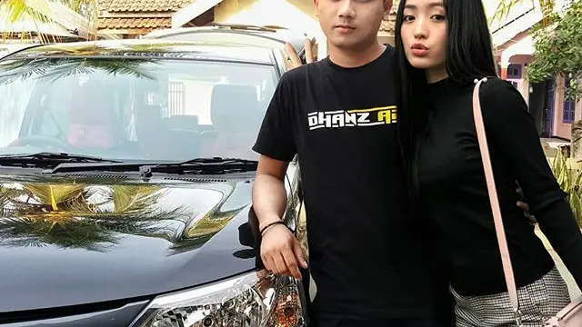 Editan Foto Mas Dadan dengan Selebritis Ini Bikin Cengar Cengir