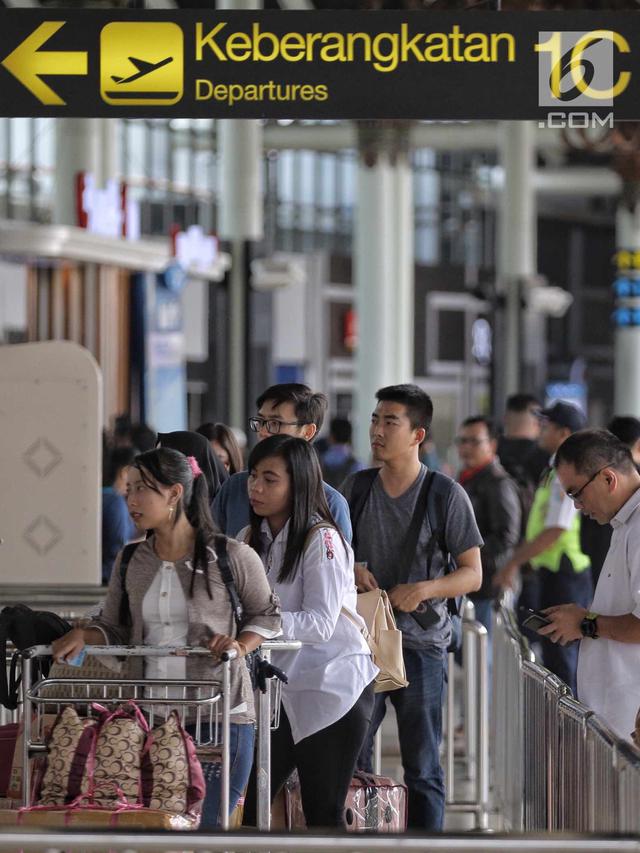 Pekan Terakhir Jelang Lebaran, Bandara Soetta Mulai Dipadati Pemudik