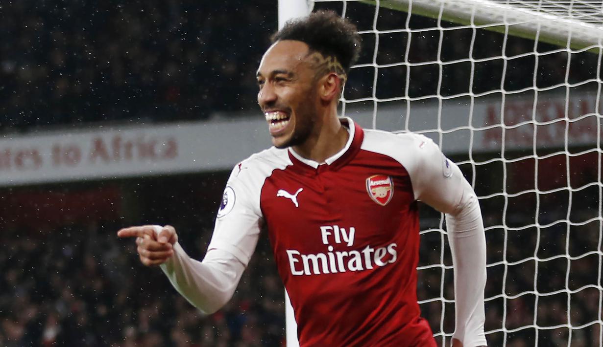 Striker anyar Arsenal Pierre-Emerick Aubameyang siap tampil apik kontra Tottenham Hotspur yang berlangsung Sabtu (10/2/2018) (AFP/Ian Kingston)