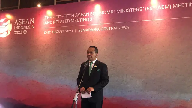 Menteri Investasi/Kepala Badan Koordinasi Penanaman Modal (BKPM) Bahlil Lahadalia di ASEAN Investment Area (AIA) Council Meeting Ke-26 dalam rangkaian Pertemuan Menteri Ekonomi ASEAN (AEM) Ke-55 di Semarang, Jawa Tengah, Sabtu, (19/8/2023).