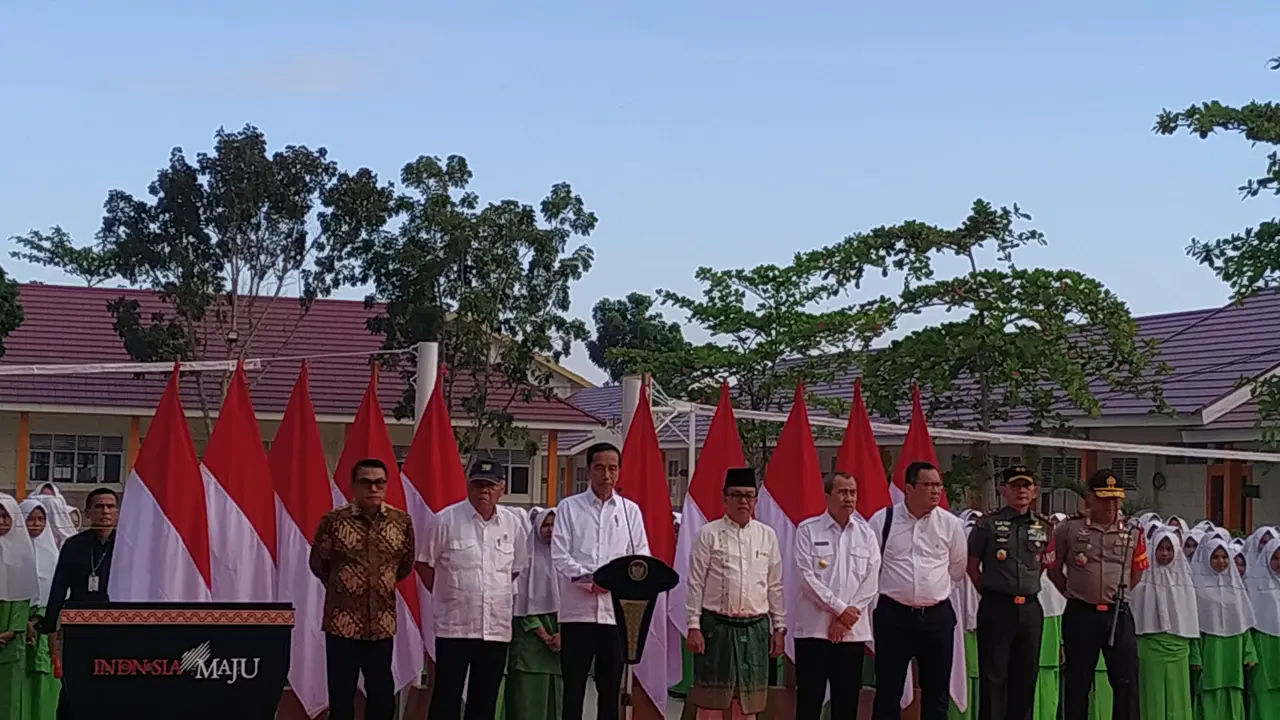 Presiden Jokowi Resmikan Rehabilitasi MTsN 3 Pekanbaru