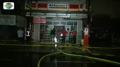 Kebakaran terjadi akibat hubungan pendek arus listrik di lantai dua.