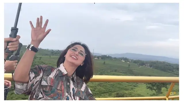 Rambah Bisnis Wisata, Ini 7 Potret Dewi Perssik di Wahana D'Castello Subang