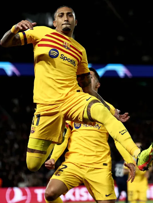 Keunggulan PSG tidak berlangsung lama, Raphinha mencetak gol penyeimbang di menit ke-62. (FRANCK FIFE/AFP)