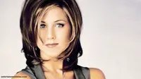 Jennifer Aniston Lebih Baik Botak Ketimbang..