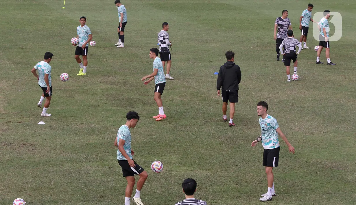 Latihan tersebut menjadi yang perdana jelang laga uji tanding dan kualifikasi Piala Dunia 2026. (Liputan6.com/Herman Zakharia)