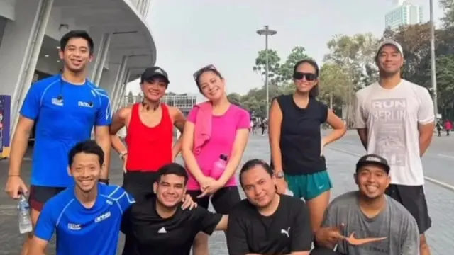 Nagita Slavina berolahraga lari (Instagram/nagitaslavinafans_real)